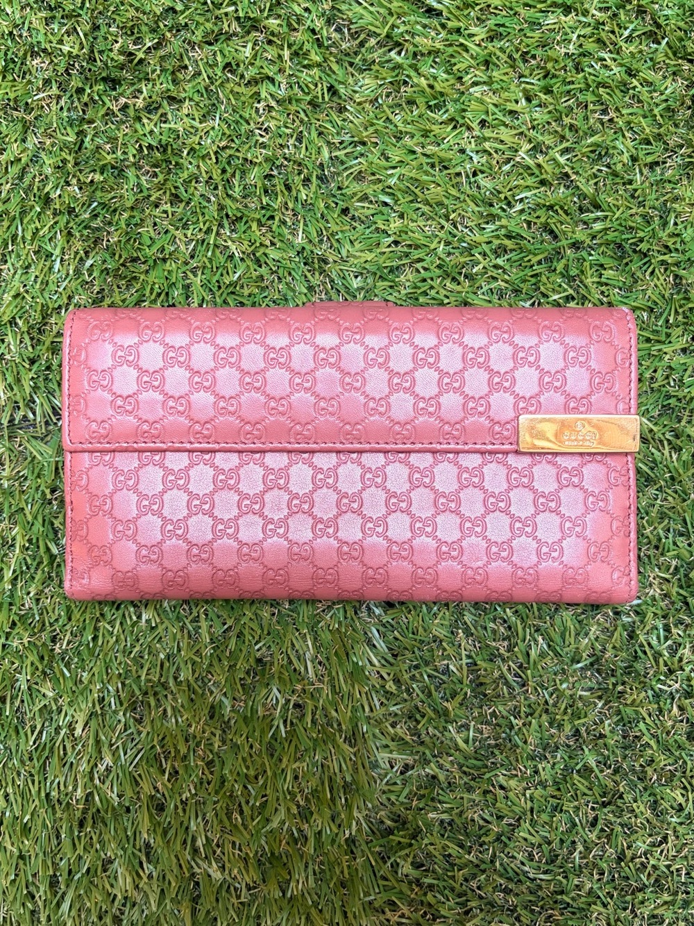 Gucci Microgiccisima Pink Leather Wallet